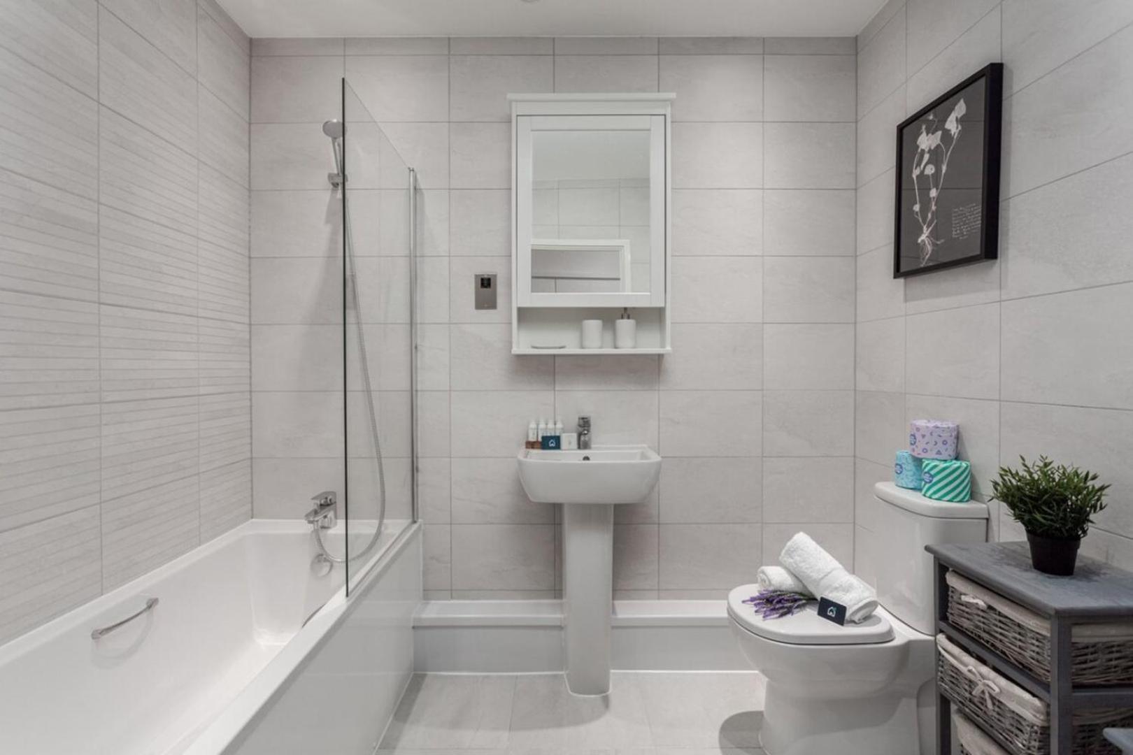 Classy Cricklewood Home Лондон Екстериор снимка